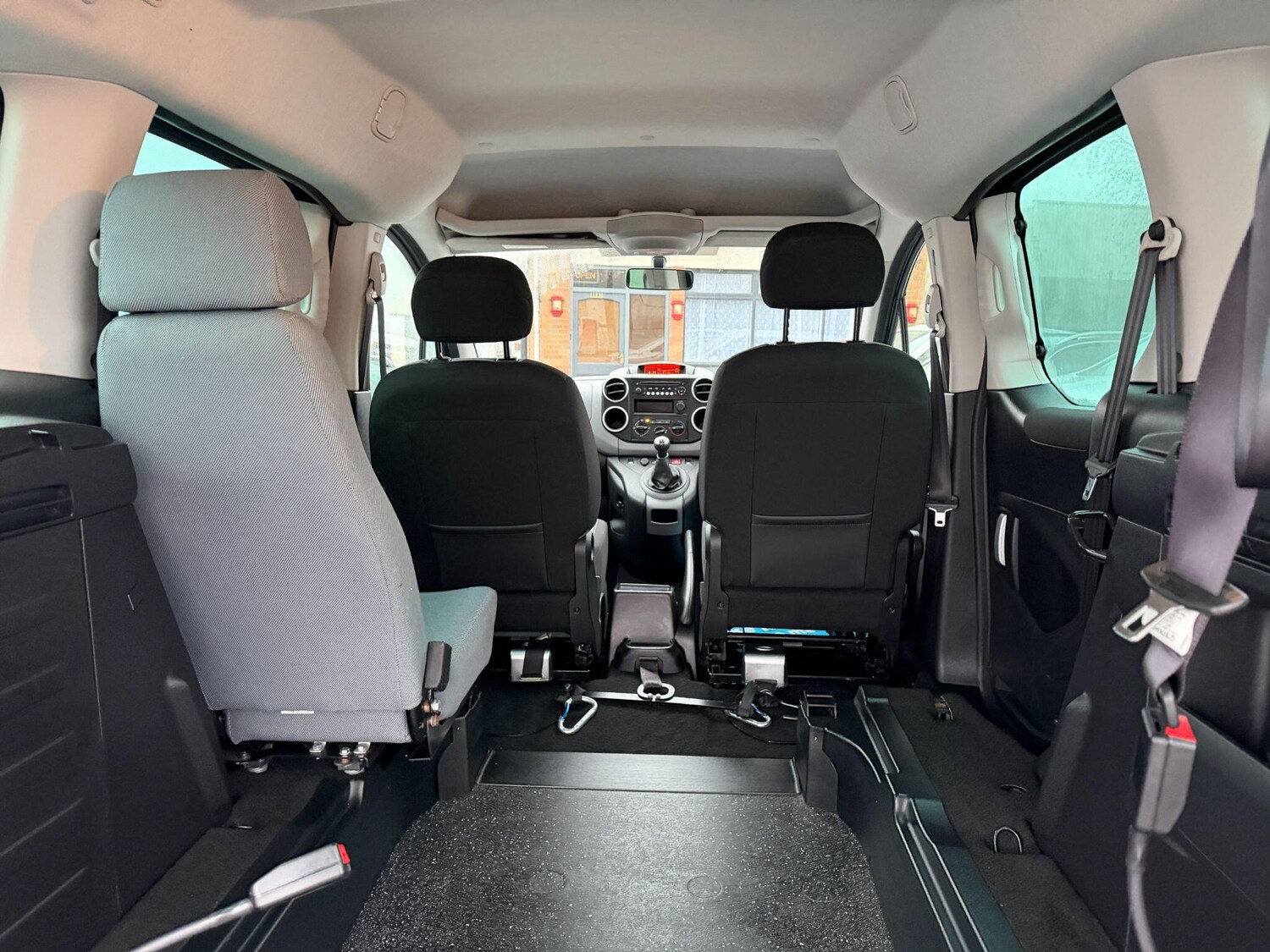 Used Peugeot Partner Tepee 2016 for sale - 77454870: Photo 16