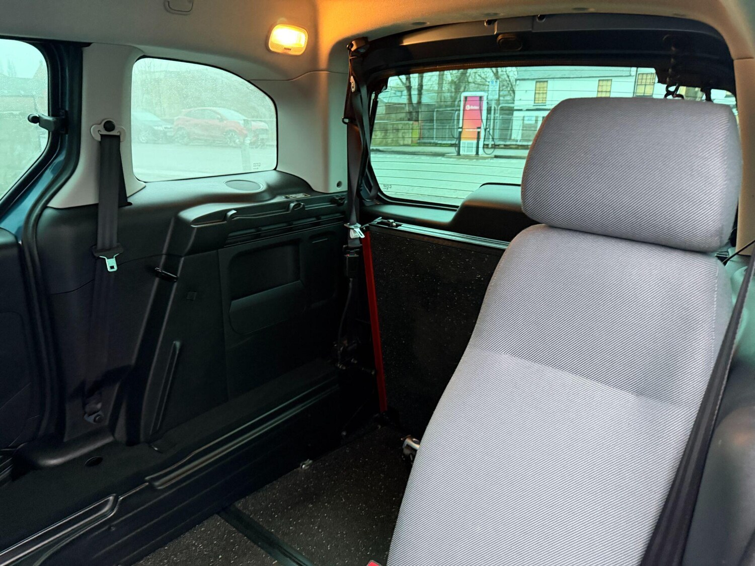 Used Peugeot Partner Tepee 2016 for sale - 77454870: Photo 19