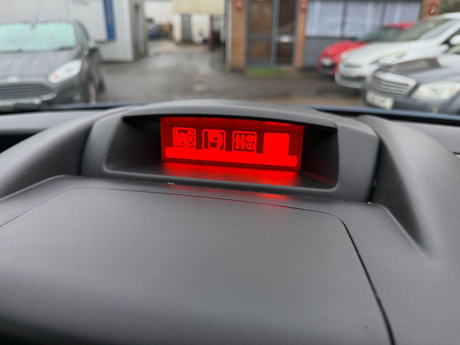 Used Peugeot Partner Tepee 2016 for sale - 77454870: Photo 25