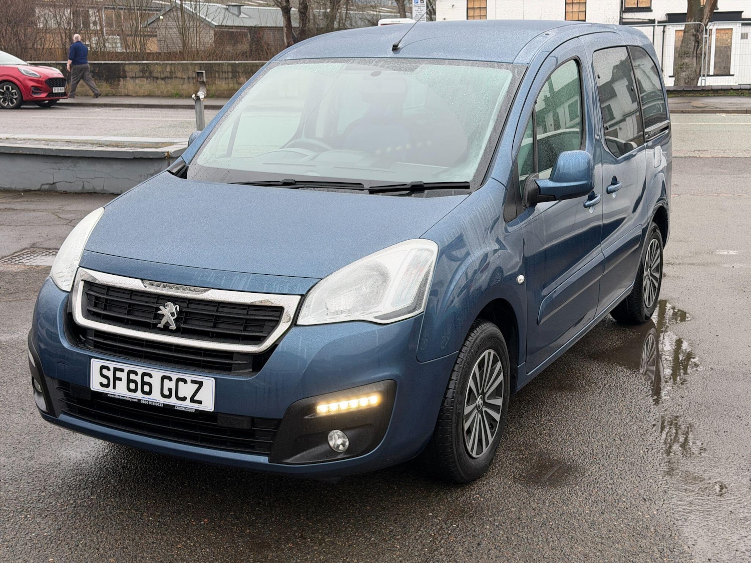 Used Peugeot Partner Tepee 2016 for sale - 77454870: Photo 3