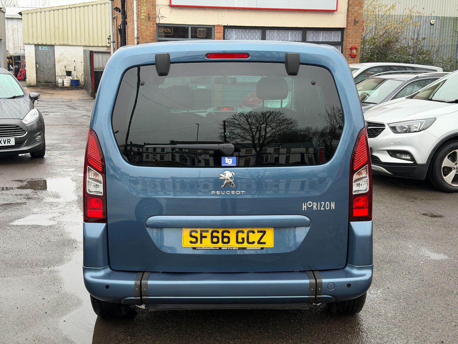 Used Peugeot Partner Tepee 2016 for sale - 77454870: Photo 4