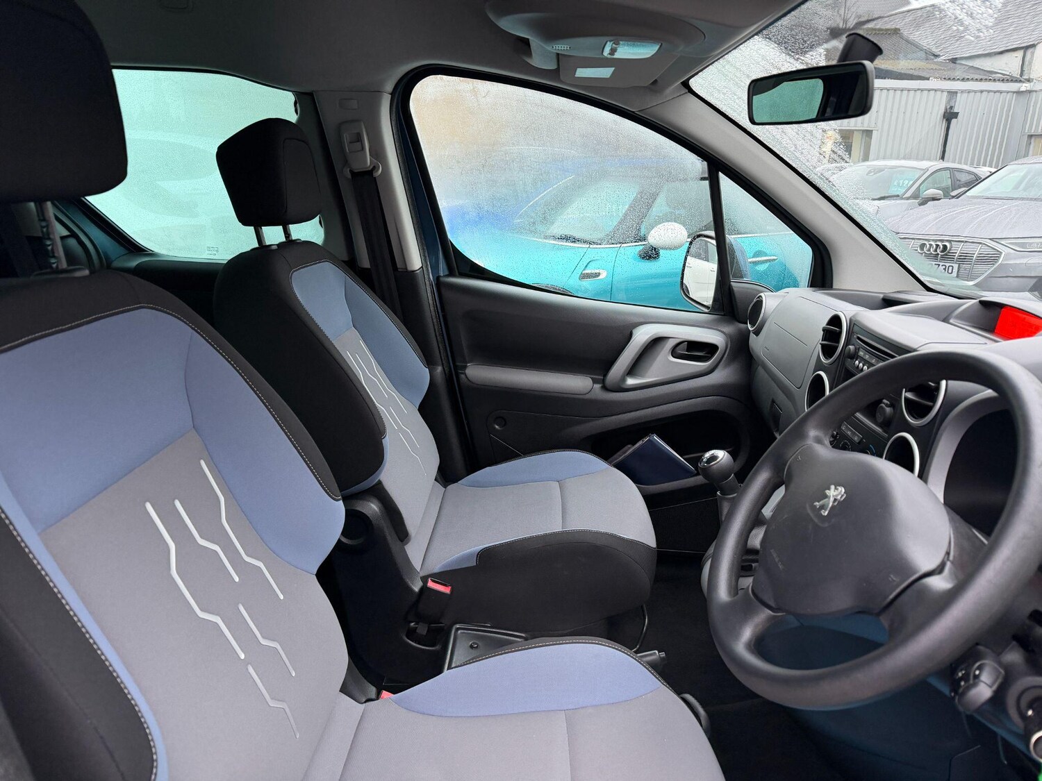 Used Peugeot Partner Tepee 2016 for sale - 77454870: Photo 8