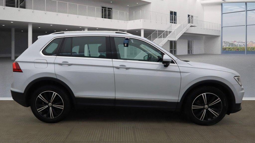 Used Volkswagen Tiguan 2018 for sale - 76935893: Photo 5