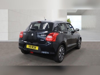 Used Suzuki Swift 2017 for sale - 79362152: Photo
