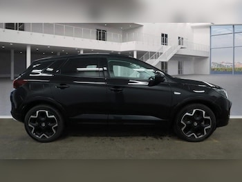 Used Vauxhall Grandland 2024 for sale - 77924908: Photo