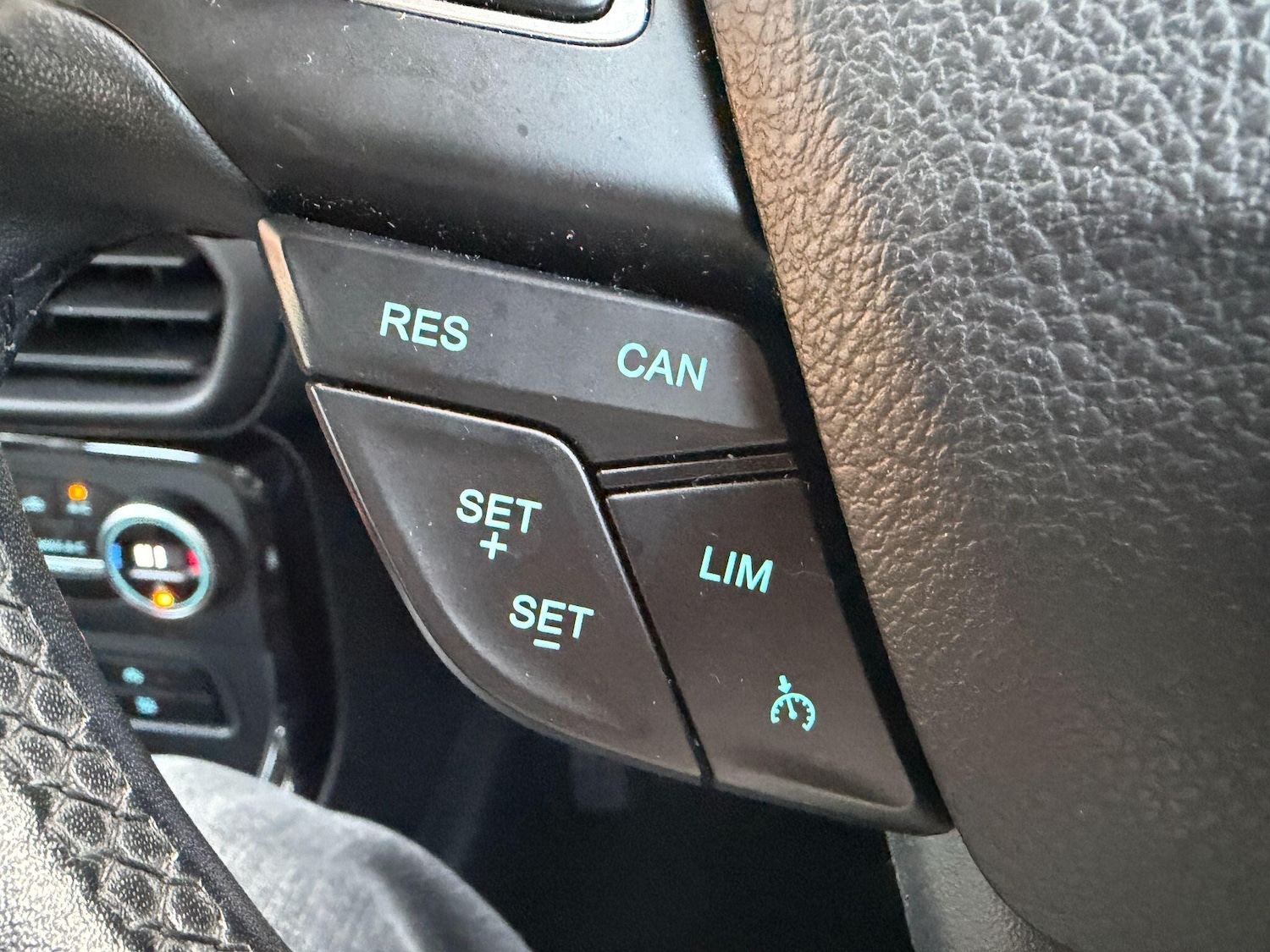 Used Ford Ecosport 2018 for sale - 77131594: Photo 15