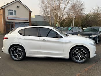 Used Alfa Romeo Stelvio 2022 for sale - 79726059: Photo