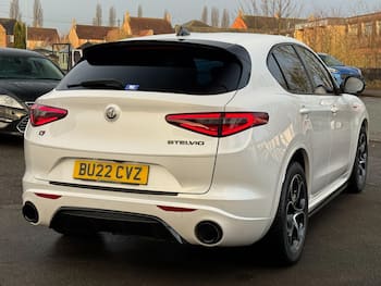 Used Alfa Romeo Stelvio 2022 for sale - 79726059: Photo