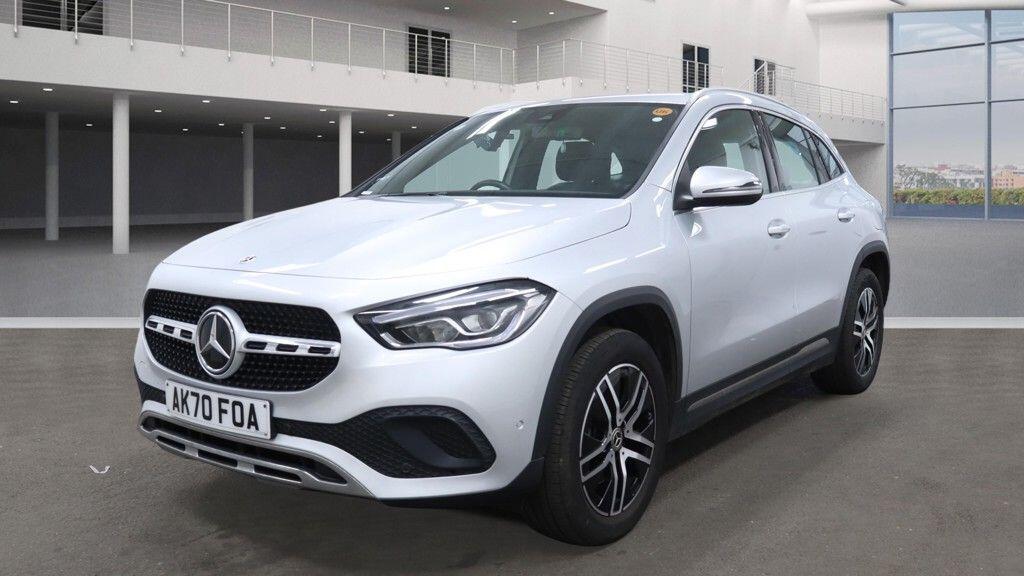 Used Mercedes-Benz GLA 2020 for sale - 78034132: Photo 4