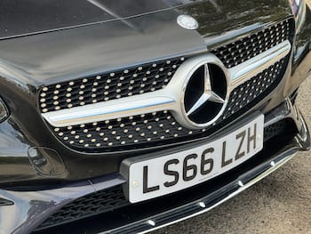 Used Mercedes-Benz SLC 2016 for sale - 79645707: Photo