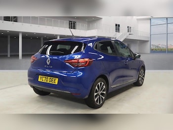 Used Renault Clio 2020 for sale - 77994119: Photo