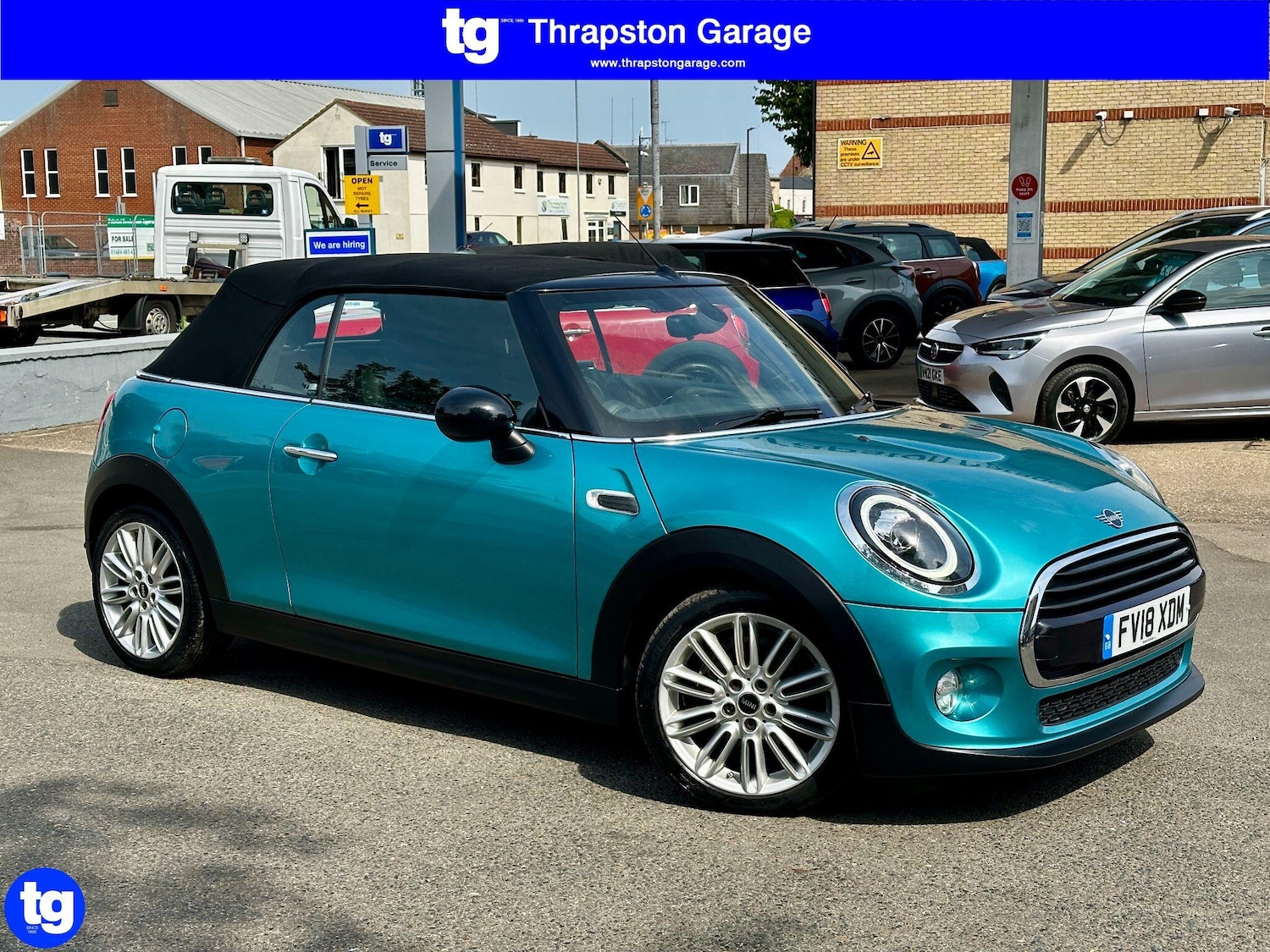 Used MINI Convertible 2018 for sale - 76936550: Photo 1