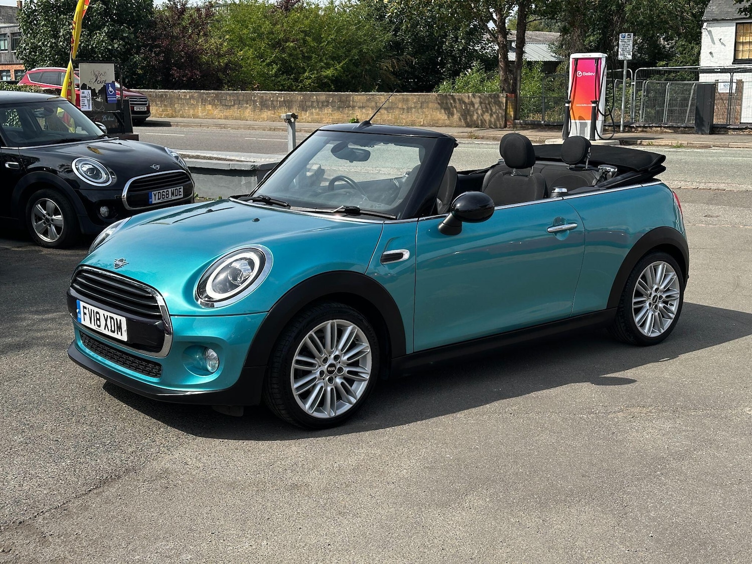 Used MINI Convertible 2018 for sale - 76936550: Photo 11