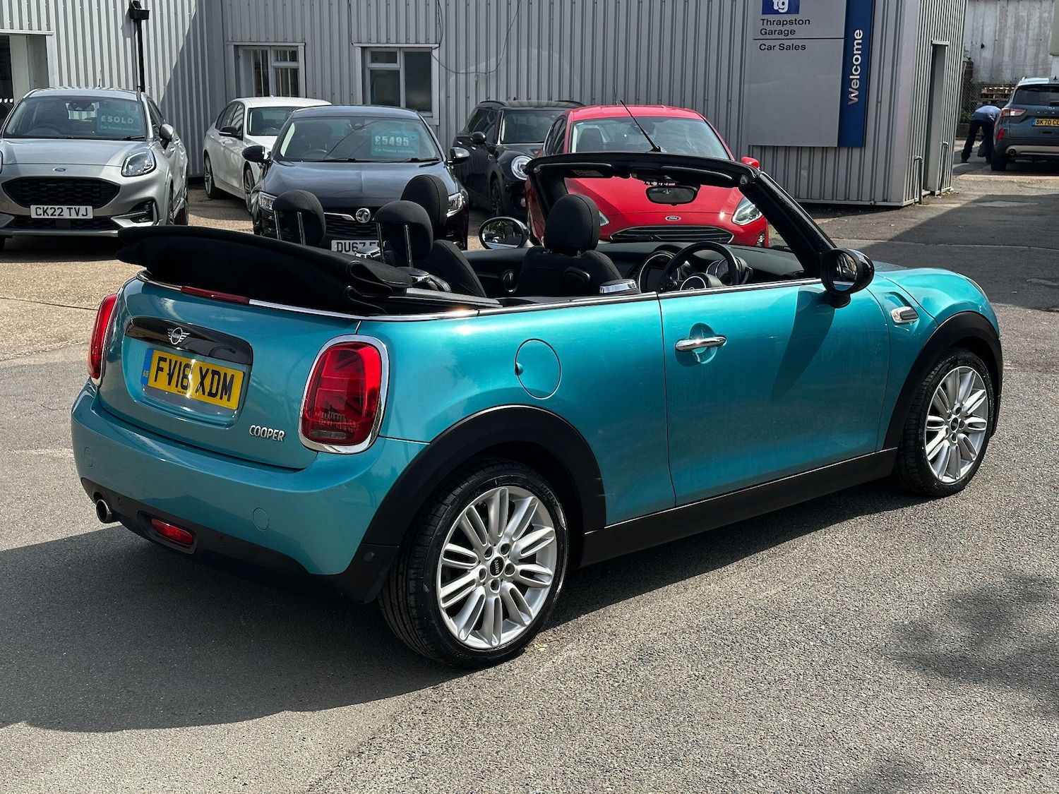 Used MINI Convertible 2018 for sale - 76936550: Photo 15