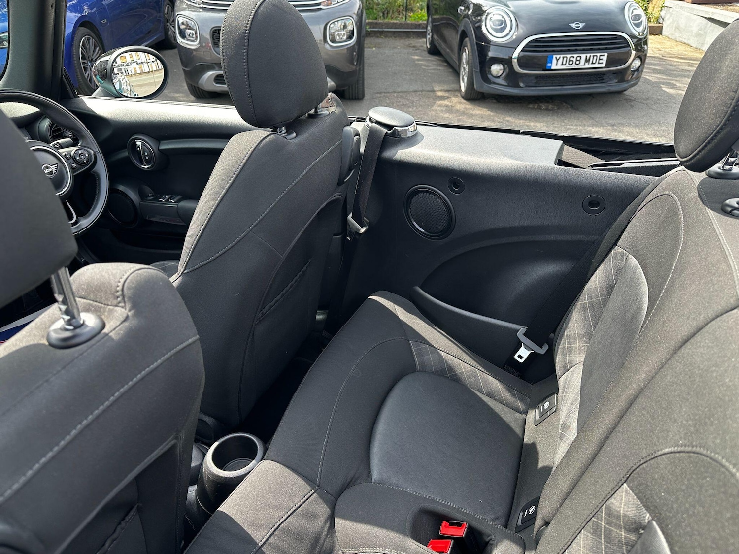Used MINI Convertible 2018 for sale - 76936550: Photo 22