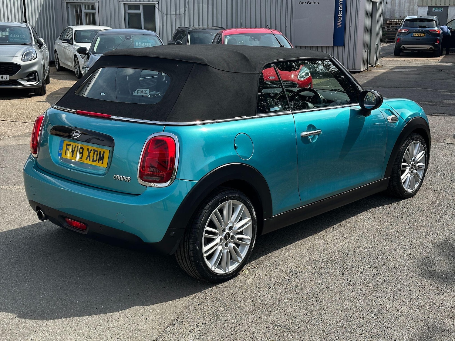 Used MINI Convertible 2018 for sale - 76936550: Photo 7