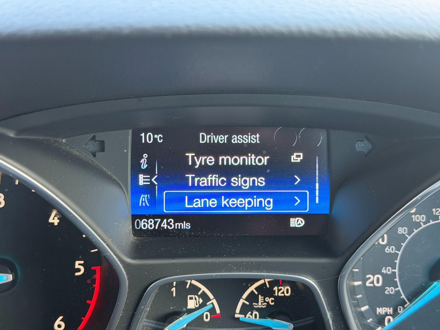 Used Ford Focus 2016 for sale - 77624981: Photo 19