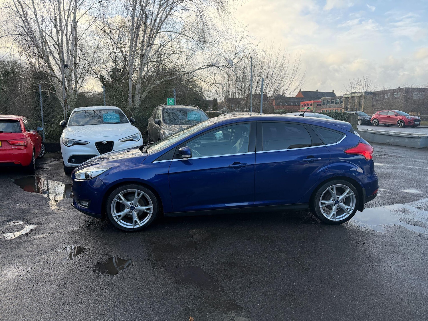 Used Ford Focus 2016 for sale - 77624981: Photo 4