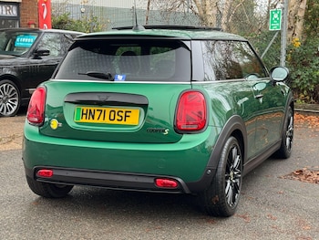 Used MINI Hatch 2021 for sale - 76936604: Photo