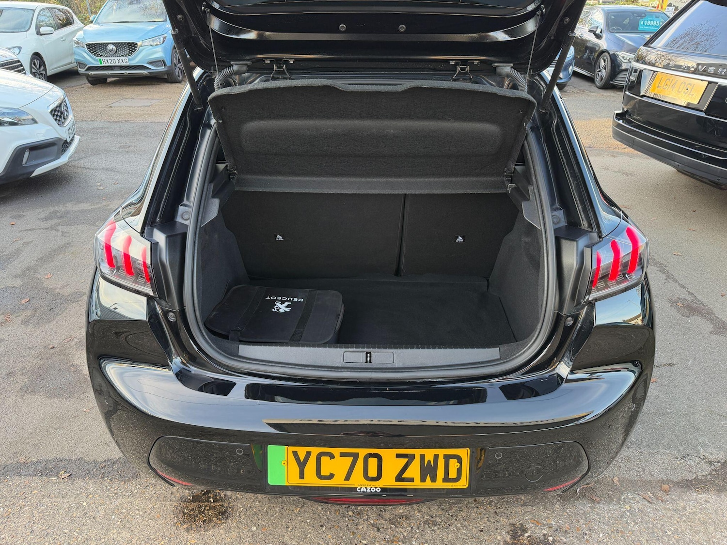 Used Peugeot 208 2020 for sale - 76936738: Photo 15