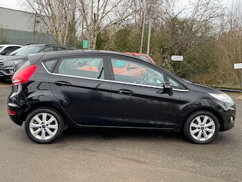 Used Ford Fiesta 2011 for sale - 77625657: Photo