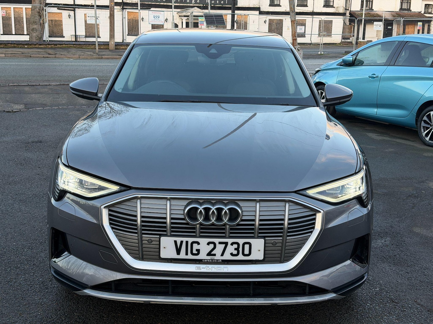 Used Audi e-tron 2020 for sale - 77425537: Photo 2