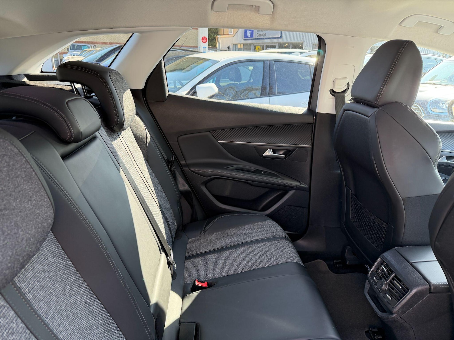 Used Peugeot 3008 for sale - 77978309: Photo 11