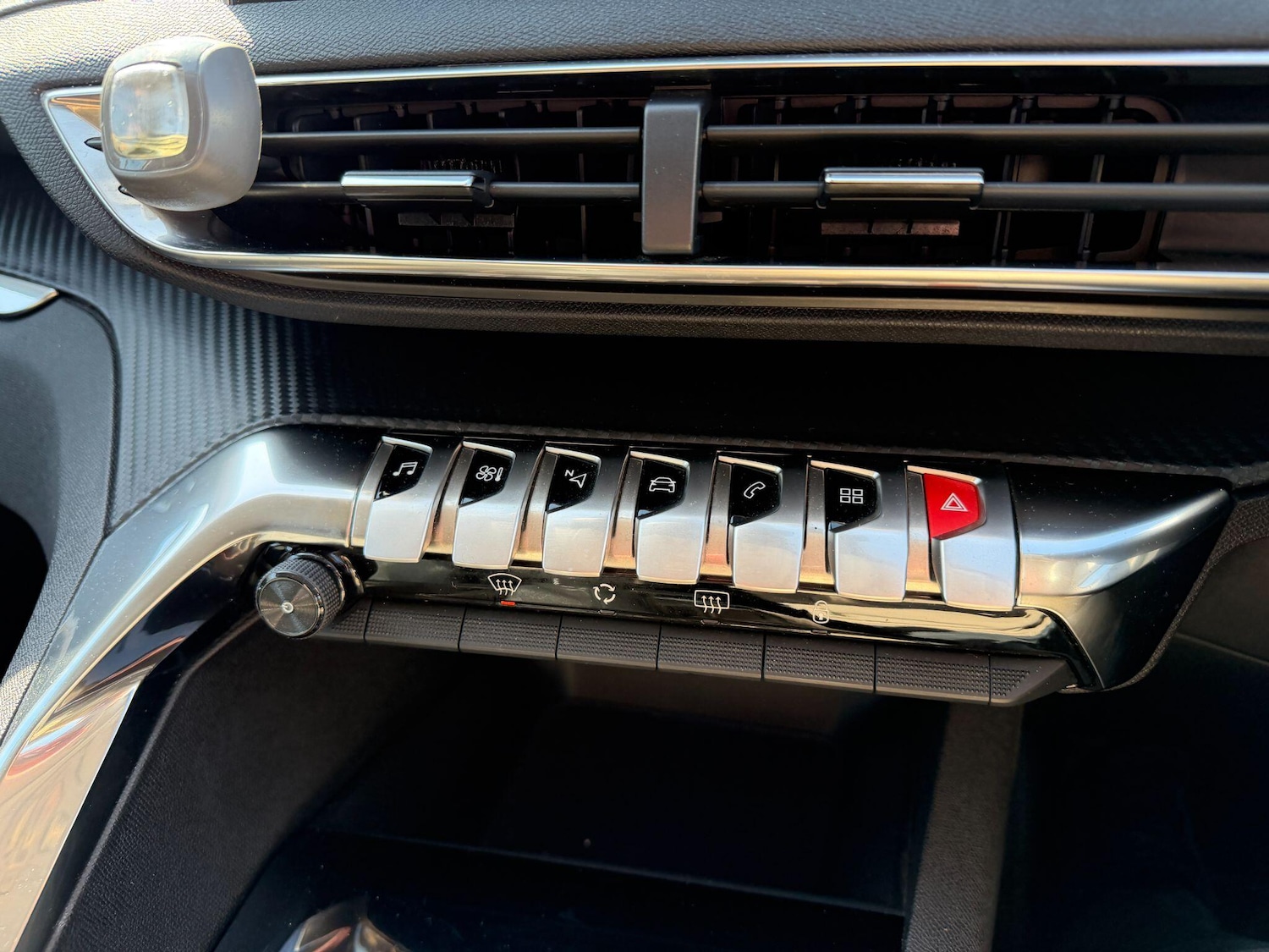 Used Peugeot 3008 for sale - 77978309: Photo 21