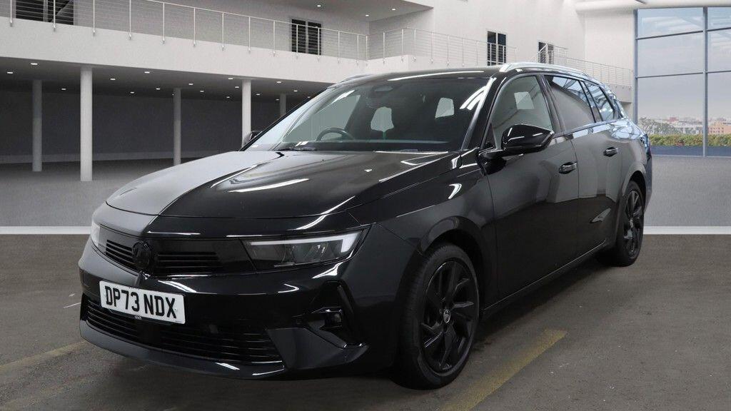 Used Vauxhall Astra 2023 for sale - 77970042: Photo 2