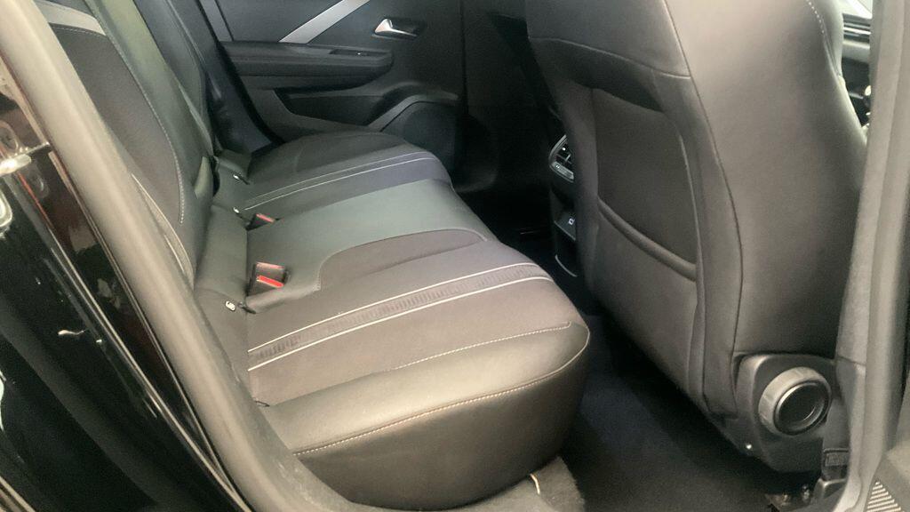 Used Vauxhall Astra 2023 for sale - 77970042: Photo 8