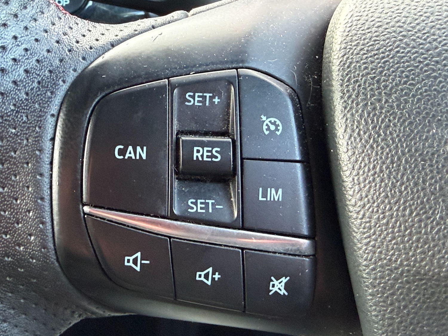 Used Ford Fiesta 2020 for sale - 76936532: Photo 23