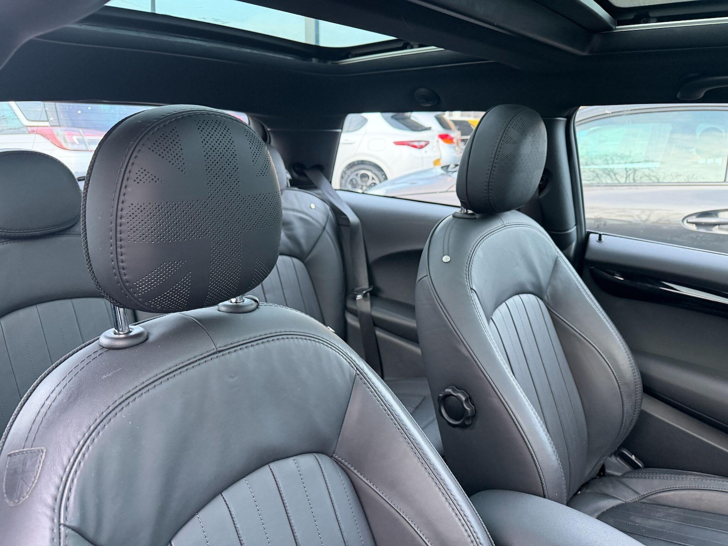 Used MINI Hatch 2020 for sale - 77387370: Photo 10