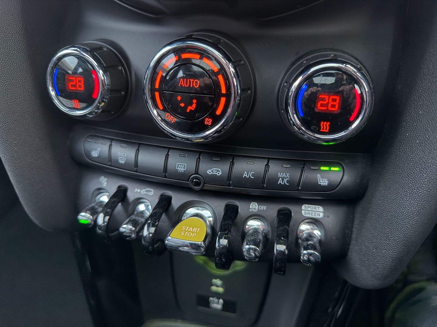 Used MINI Hatch 2020 for sale - 77387370: Photo 16