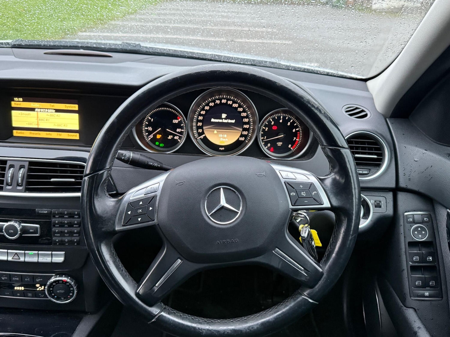 Used Mercedes-Benz C Class 2012 for sale - 76780565: Photo 33