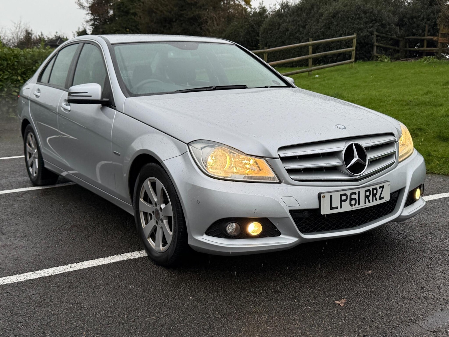 Used Mercedes-Benz C Class 2012 for sale - 76780565: Photo 5