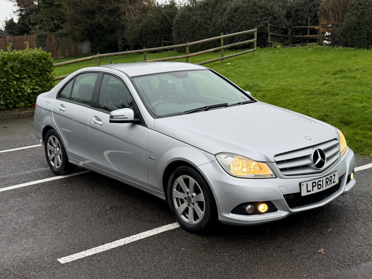 Used Mercedes-Benz C Class 2012 for sale - 76780565: Photo 8