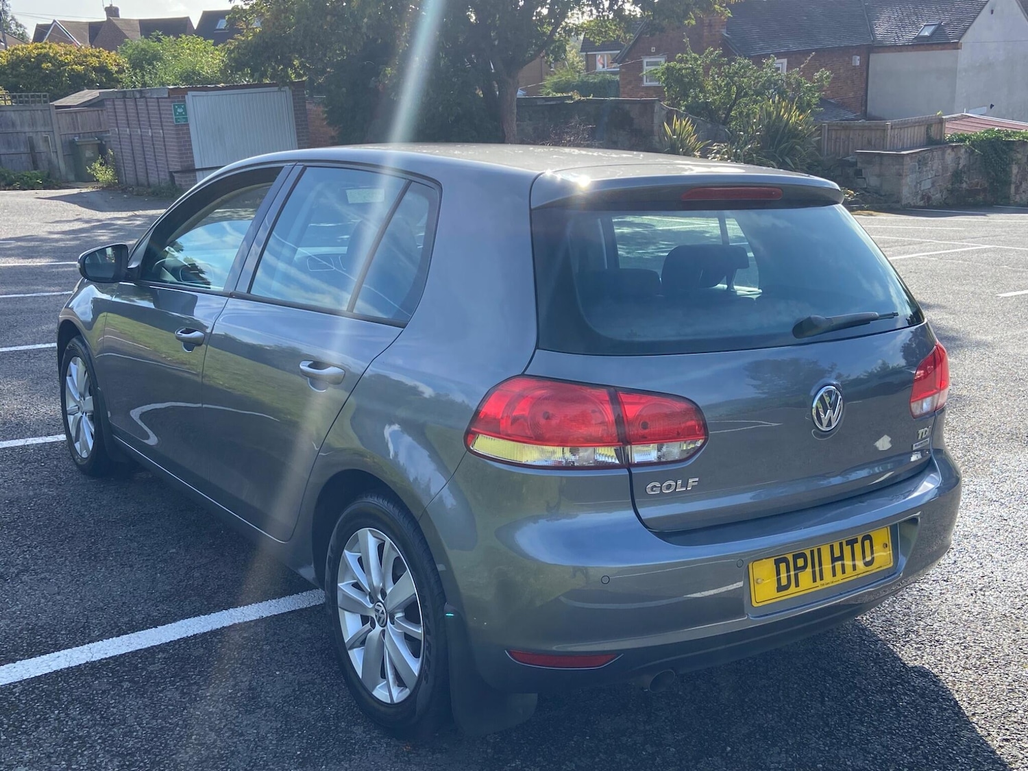 Used Volkswagen Golf 2011 for sale - 76753008: Photo 3