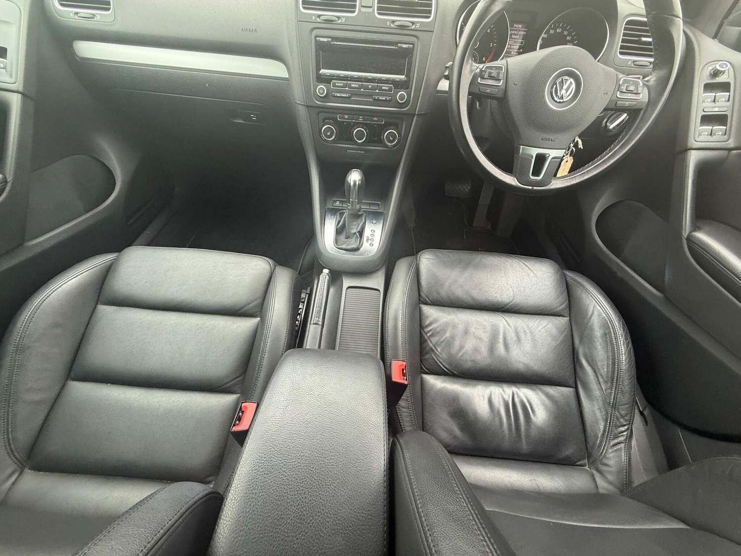 Used Volkswagen Golf 2011 for sale - 77970073: Photo 15