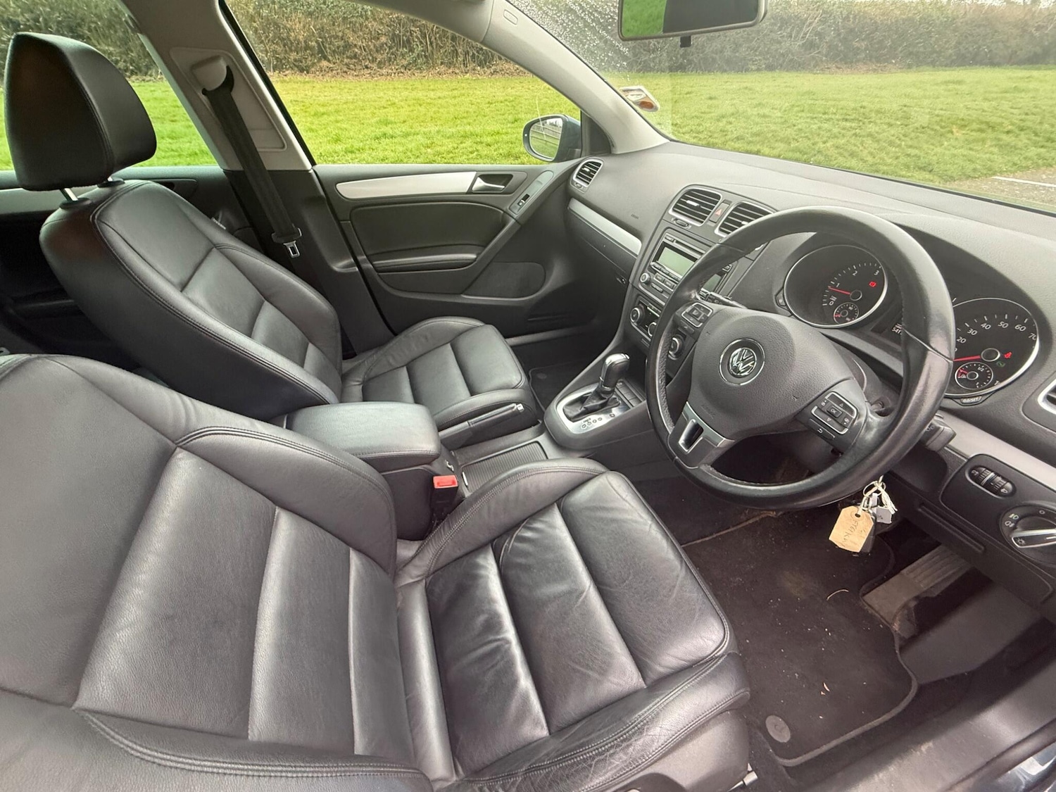 Used Volkswagen Golf 2011 for sale - 77970073: Photo 17