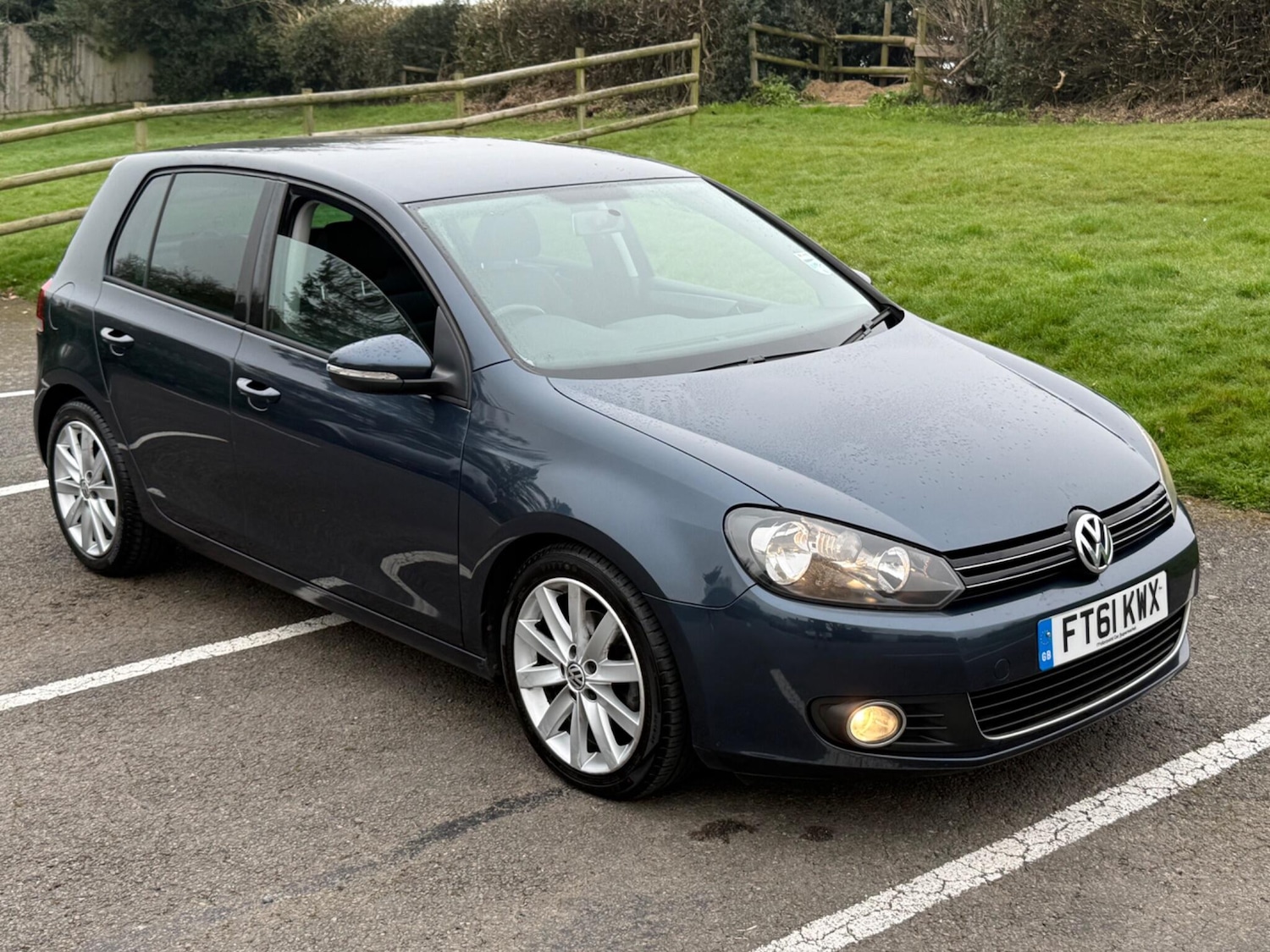 Used Volkswagen Golf 2011 for sale - 77970073: Photo 6