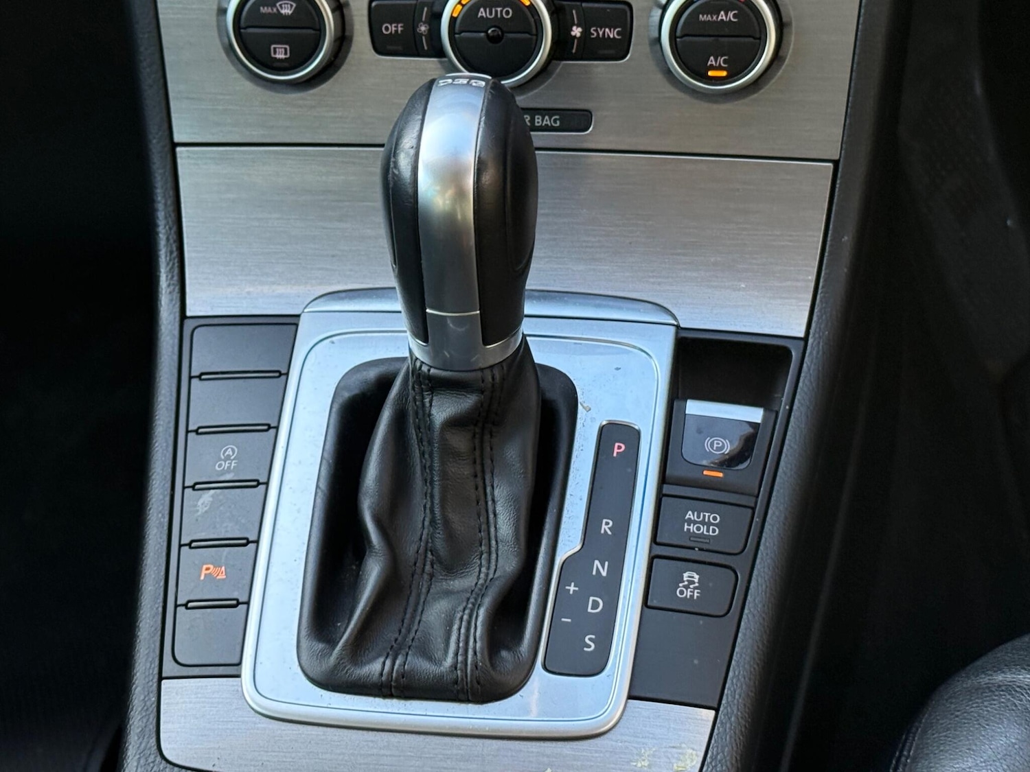 Used Volkswagen Passat 2014 for sale - 77238219: Photo 19