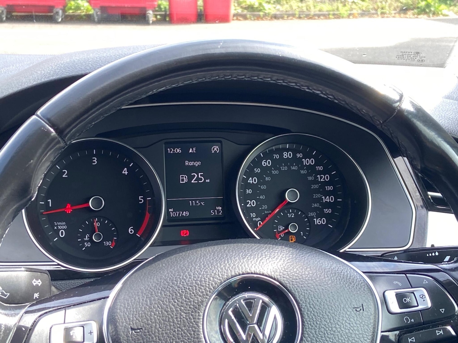 Used Volkswagen Passat 2015 for sale - 76539596: Photo 28