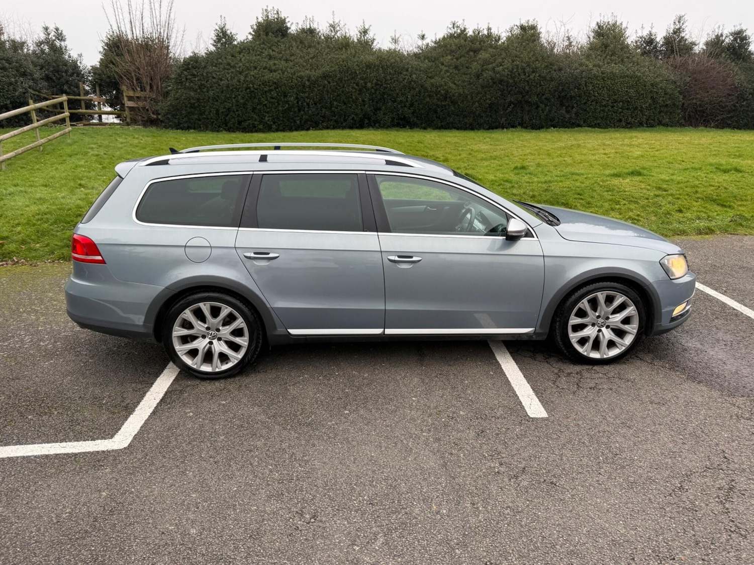 Used Volkswagen Passat 2013 for sale - 77425455: Photo 13