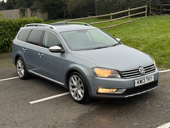 Used Volkswagen Passat 2013 for sale - 77425455: Photo