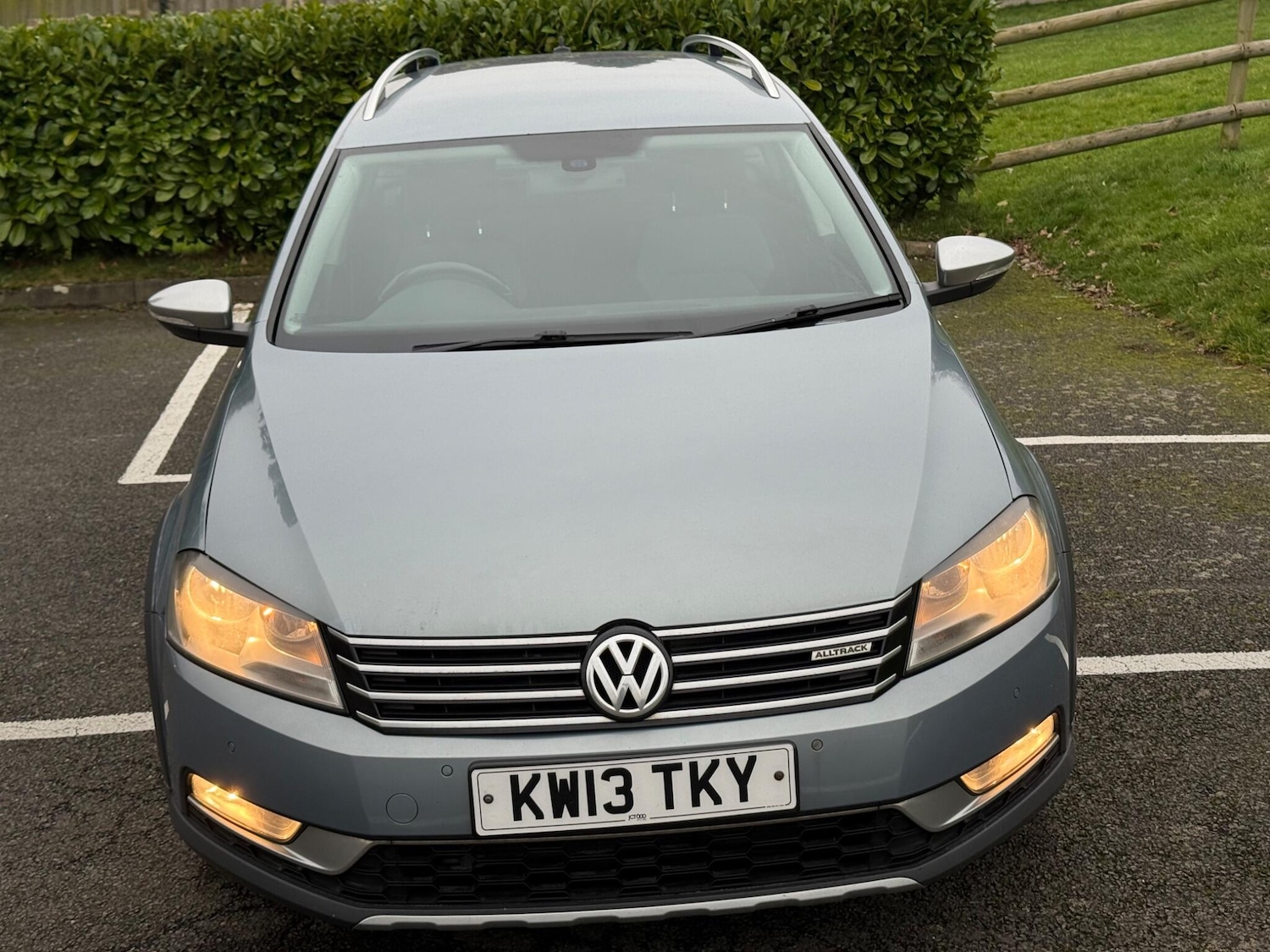 Used Volkswagen Passat 2013 for sale - 77425455: Photo 2
