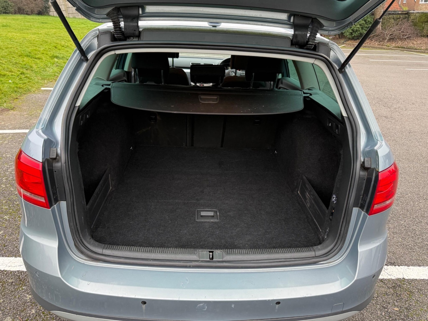 Used Volkswagen Passat 2013 for sale - 77425455: Photo 23