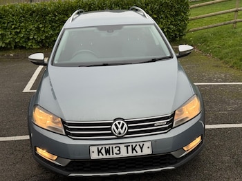 Used Volkswagen Passat 2013 for sale - 77425455: Photo