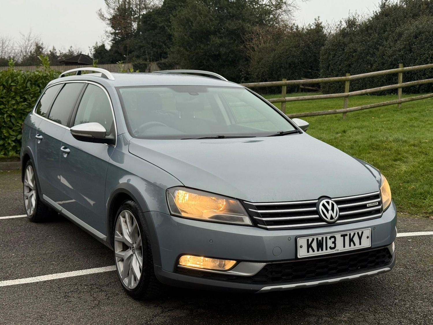 Used Volkswagen Passat 2013 for sale - 77425455: Photo 5