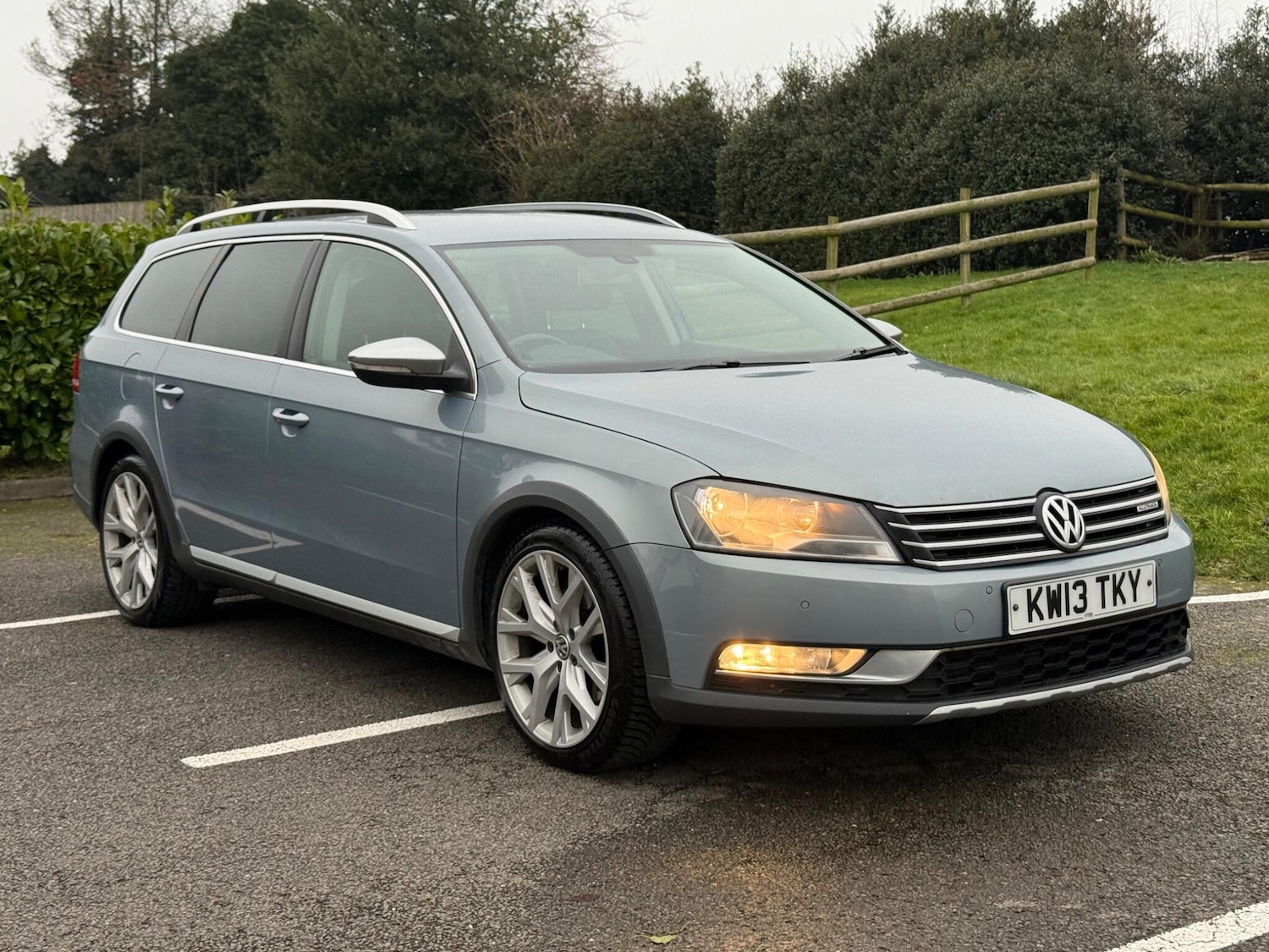 Used Volkswagen Passat 2013 for sale - 77425455: Photo 6