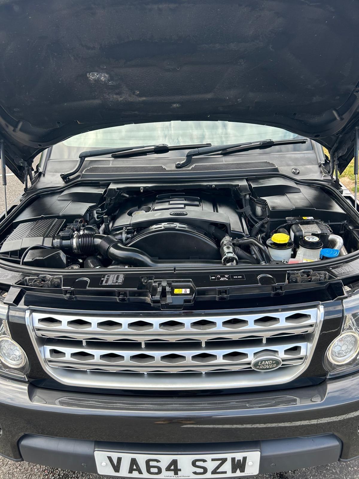 Used Land Rover Discovery 2015 for sale - 76539601: Photo 11